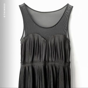 Retro Black Dress with Sweetheart Neckline